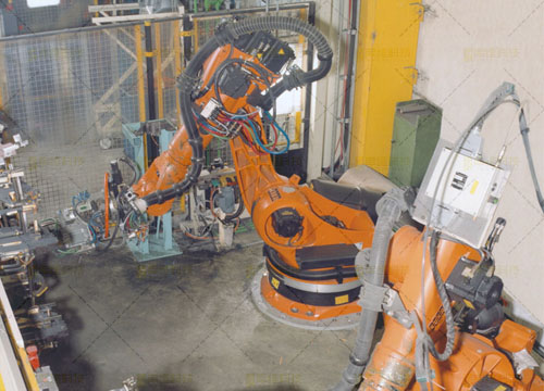 焊接<a href='http://www.thaicontents.com' target='_blank'><u>機器人工作站</u></a>